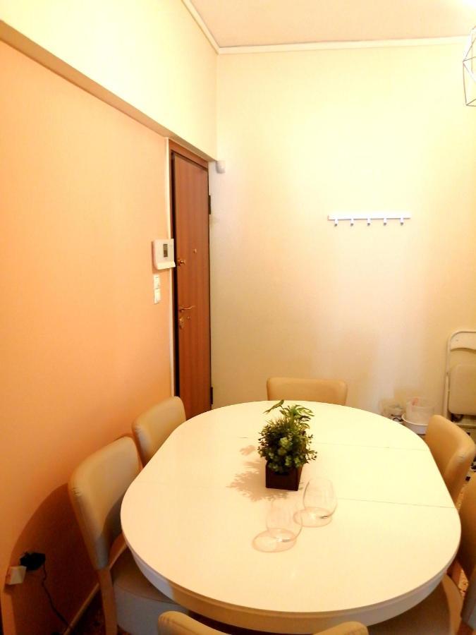 Full House Near The Center Of Athens Appartement Buitenkant foto