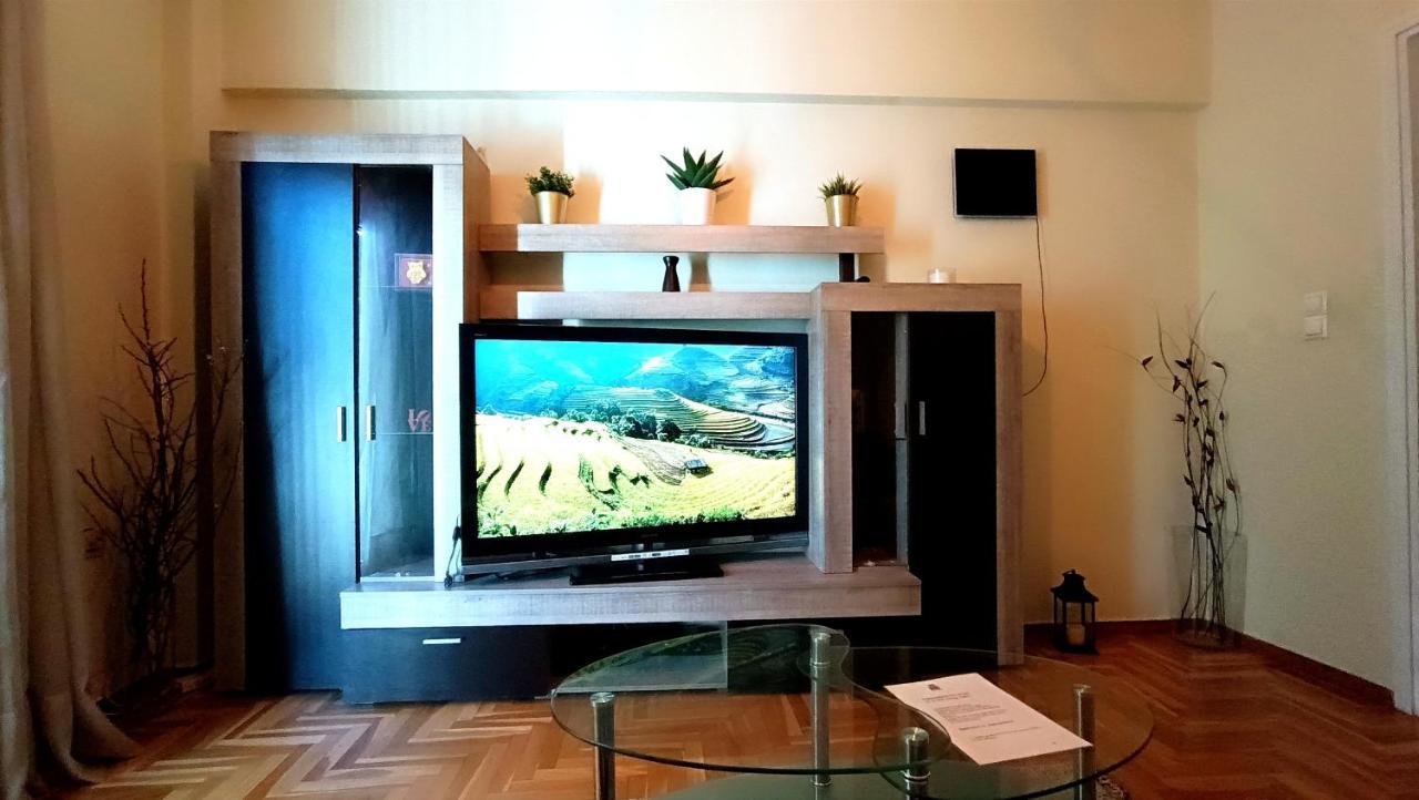 Full House Near The Center Of Athens Appartement Buitenkant foto